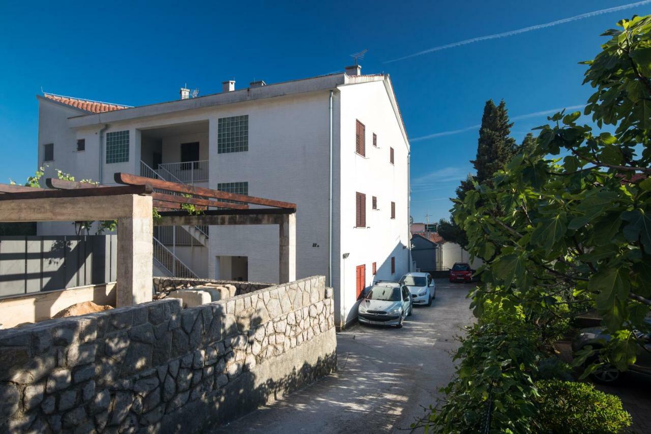 Seaside Apartments Krk Town Exterior photo